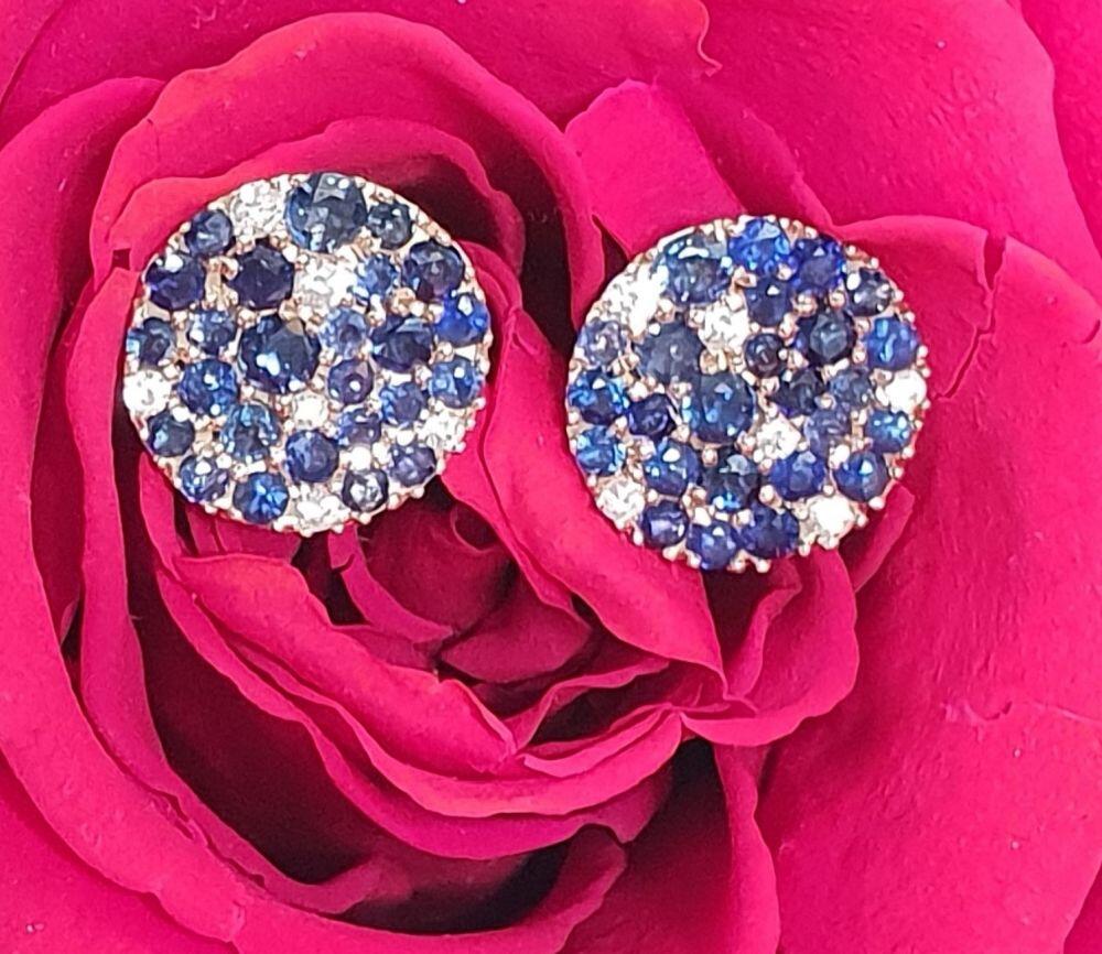 # Rose gold earrings with 1.22ct sapphire and 0.13ct diamonds