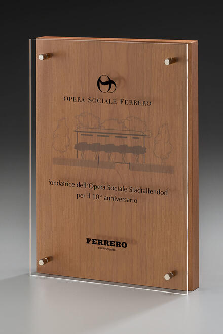 Wood Plate Award 59000, 200x280mm including engraving or digital printing