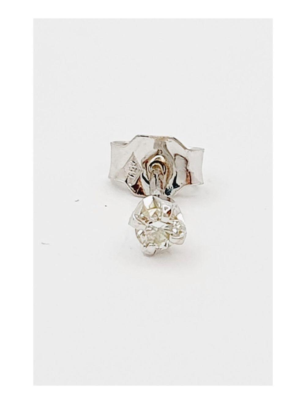 # Boucle d'oreilles 1 pièce !   or blanc 1x0.06ct diamant naturels serti 4 griffes
