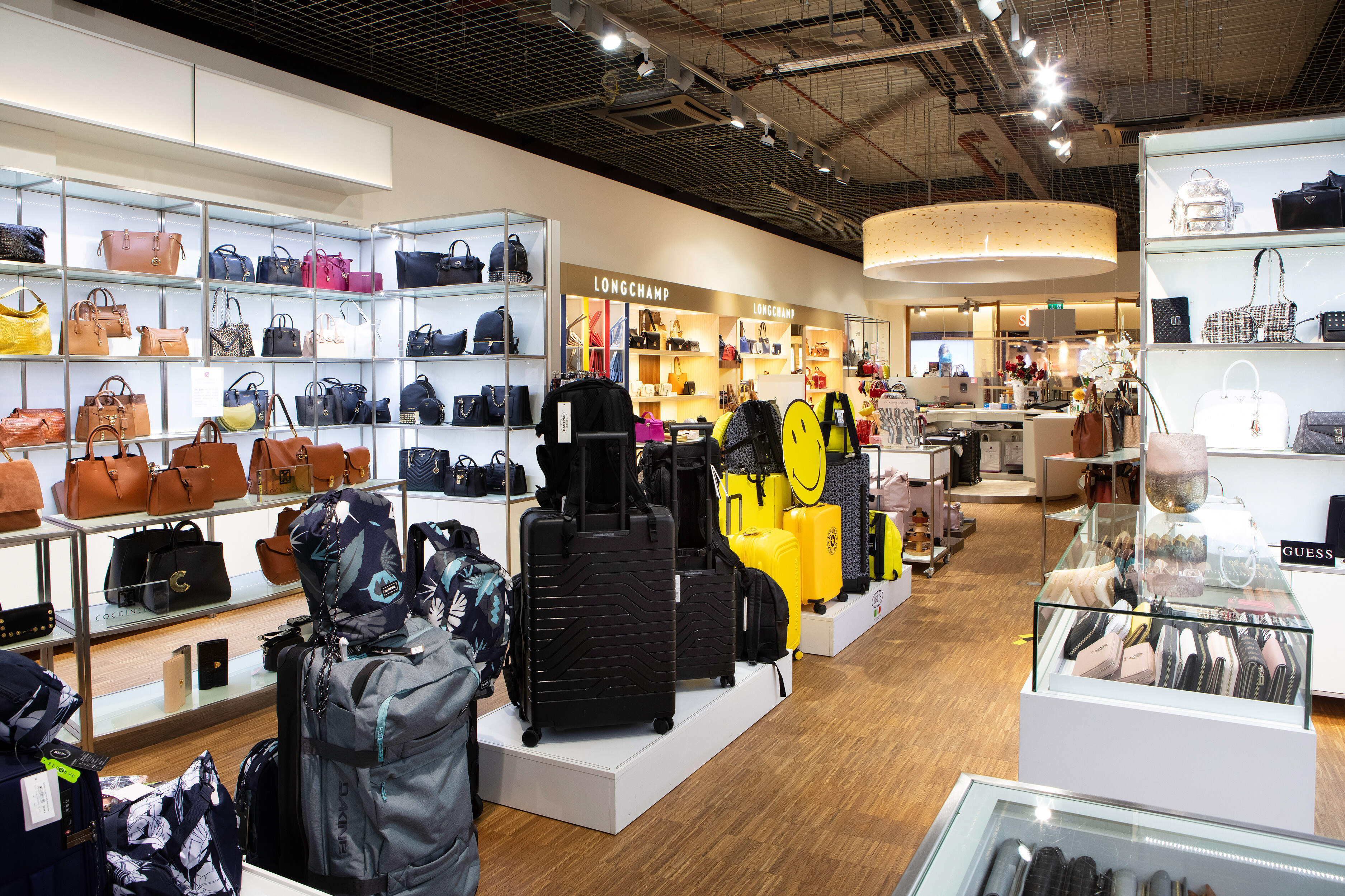 Outlet maroquinerie cheap