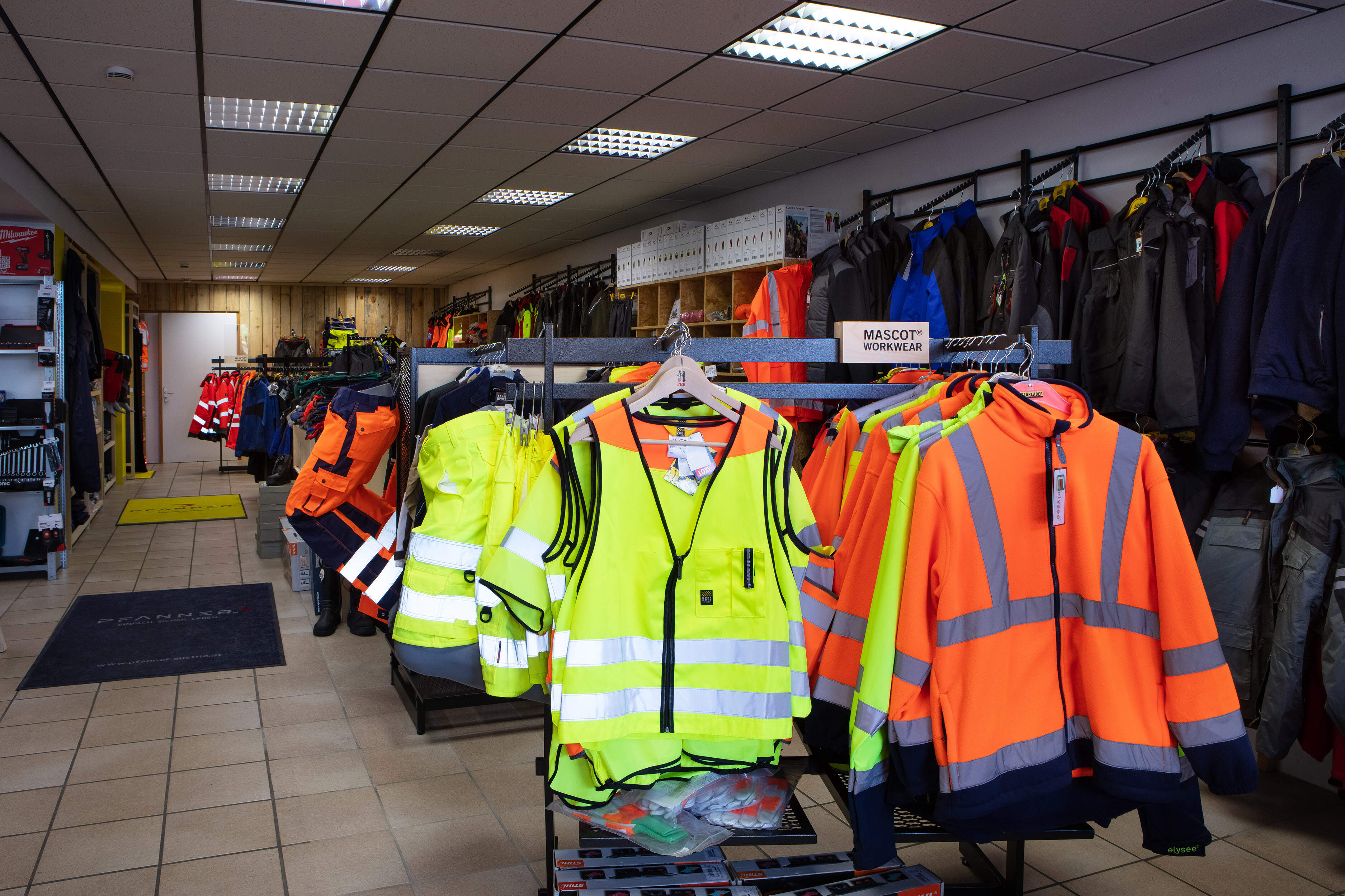 Magasin vêtement professionnel top