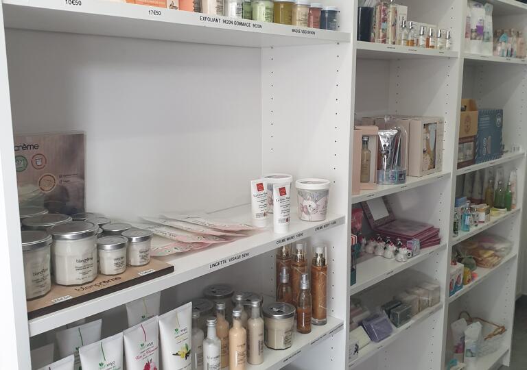 SHANELIA BOUGIES Differdange