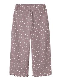 Hosen NAME IT