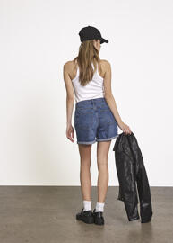 Bermudas & Shorts NOISY MAY