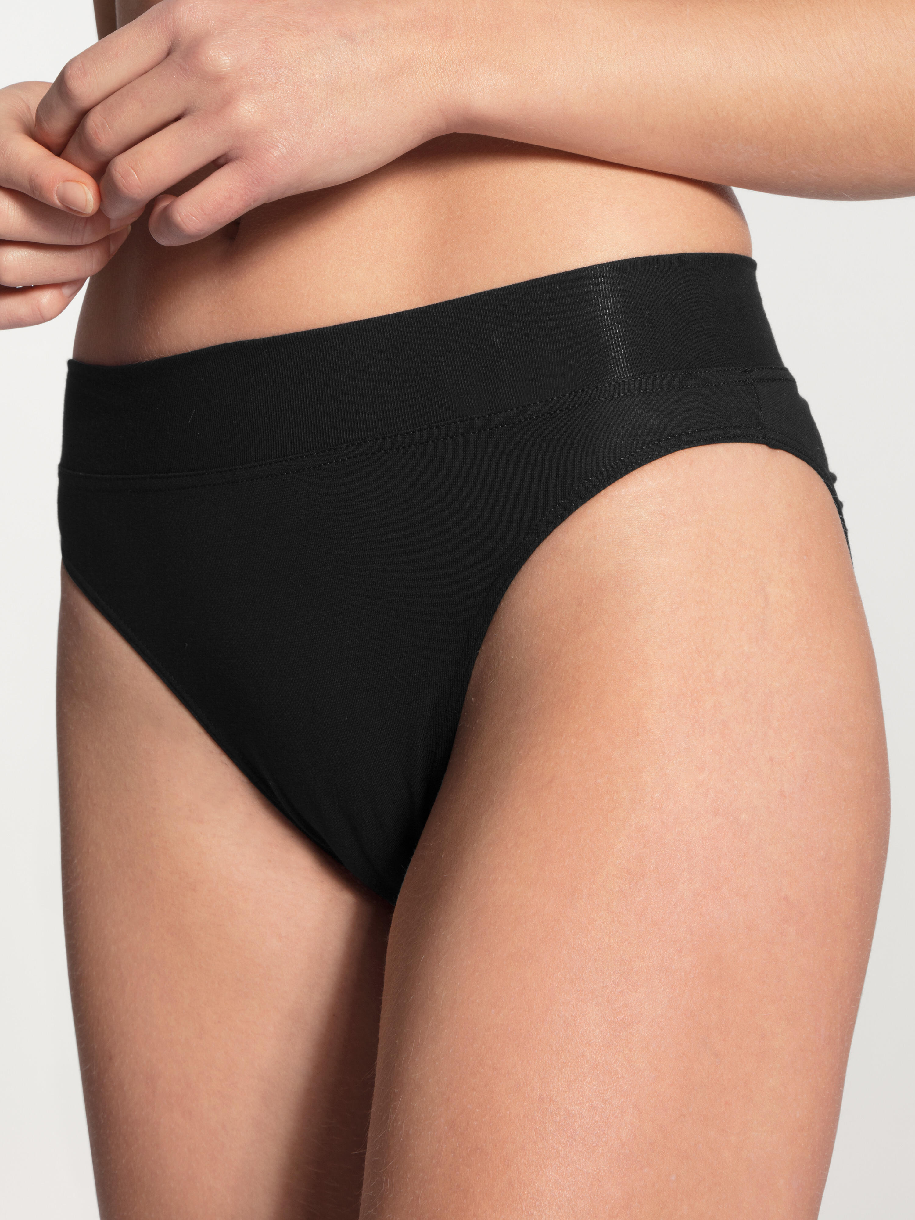Calida Damen Schwarz - Slip - Gr. - Xs