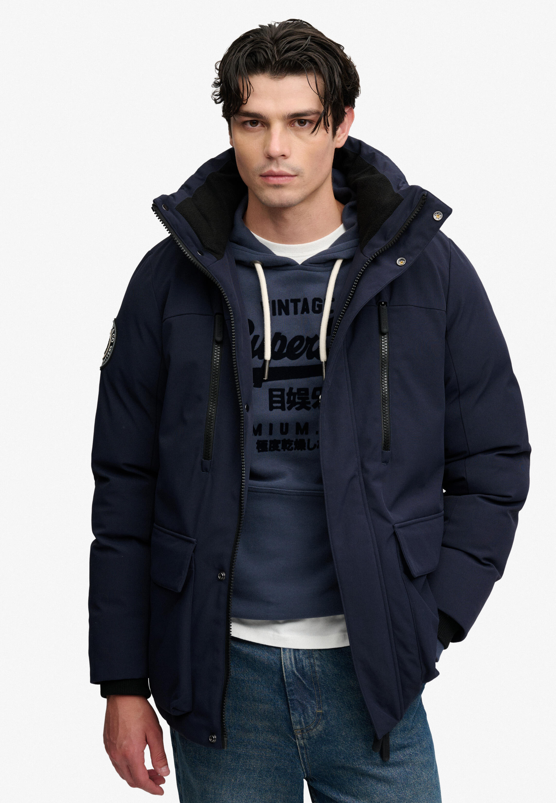 Superdry Herren Eclipse Navy Parka "City Parka" Mit Kapuze Kunstfaser Loose Fit erhältlich in Größe L/M/XL/XXL/3XL von Baur - Bild 3