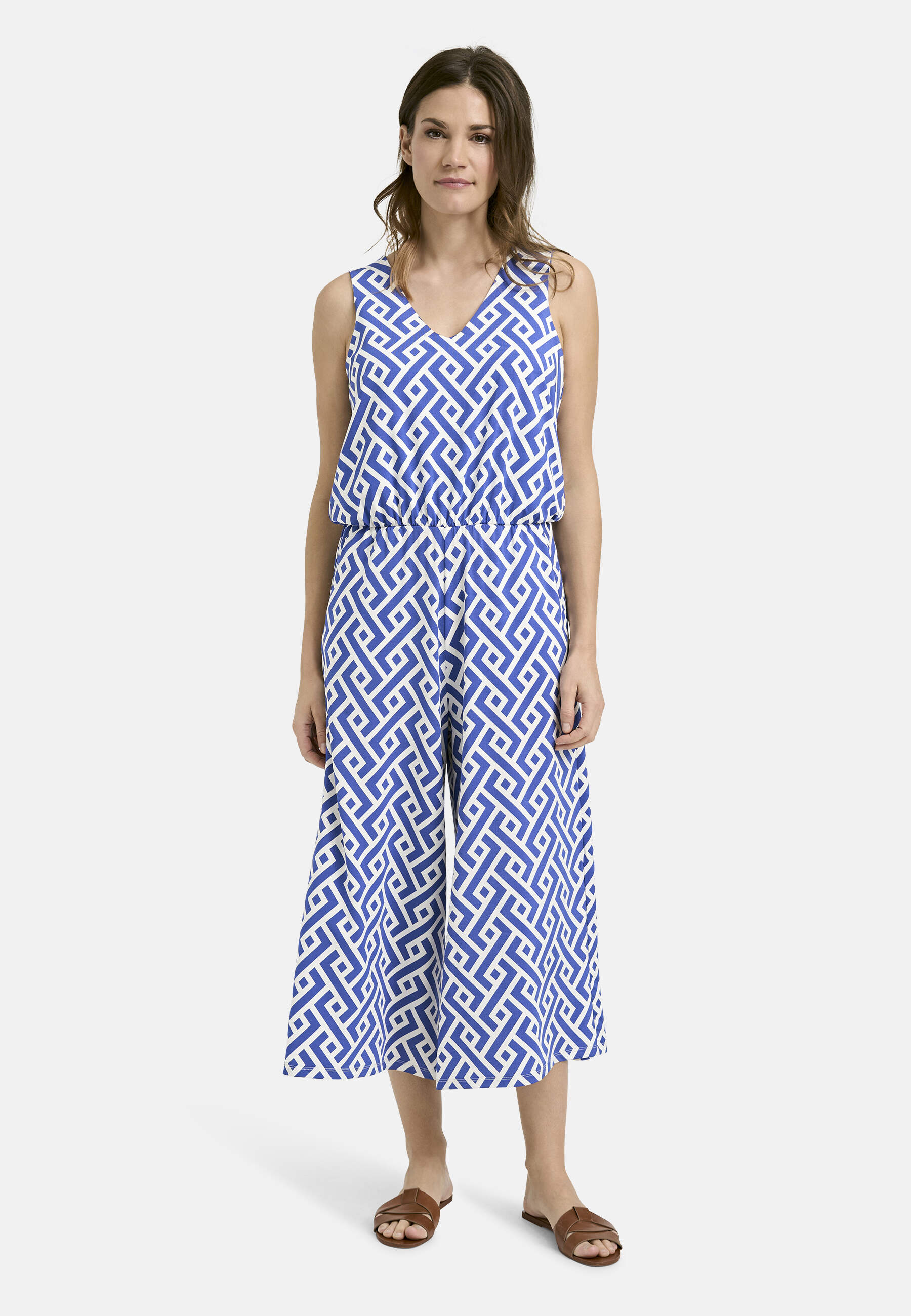 Milano Italy Sleeveless Jumpsuit w v-neck, elastic at waist + wide 