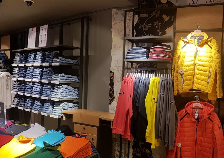 s.Oliver Store Siegburg Siegburg