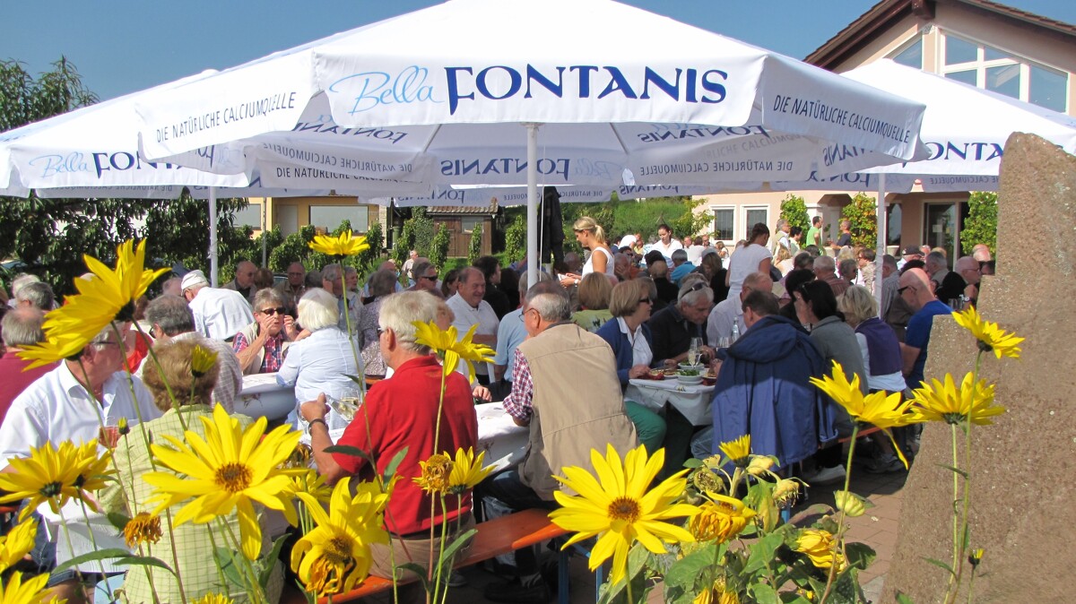 "Wein & Wild - à la carte", täglich von 11-21 Uhr