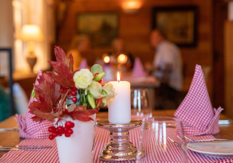Restaurant und Hofladen Schenkenberger Hof Emmingen-Liptingen