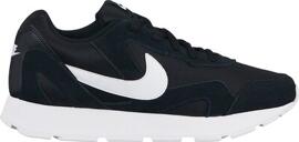 Freizeit- / Leinenschuhe NIKE