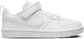 Freizeit- / Leinenschuhe NIKE