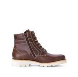 Schnürboots Pius Gabor