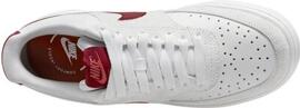 Freizeit- / Leinenschuhe NIKE
