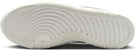 Freizeit- / Leinenschuhe NIKE
