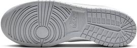 Freizeit- / Leinenschuhe NIKE