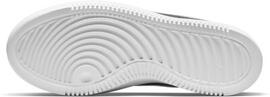 Freizeit- / Leinenschuhe NIKE