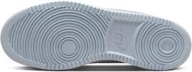 Freizeit- / Leinenschuhe NIKE