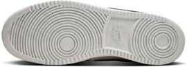 Freizeit- / Leinenschuhe NIKE