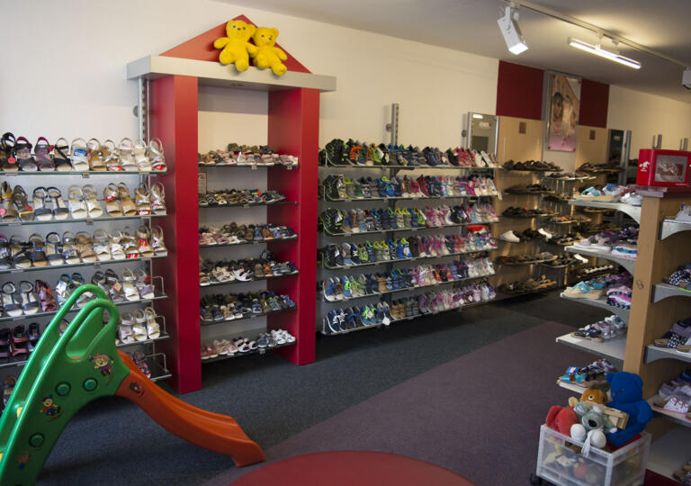 Schuh-John (Neuötting) Neuötting