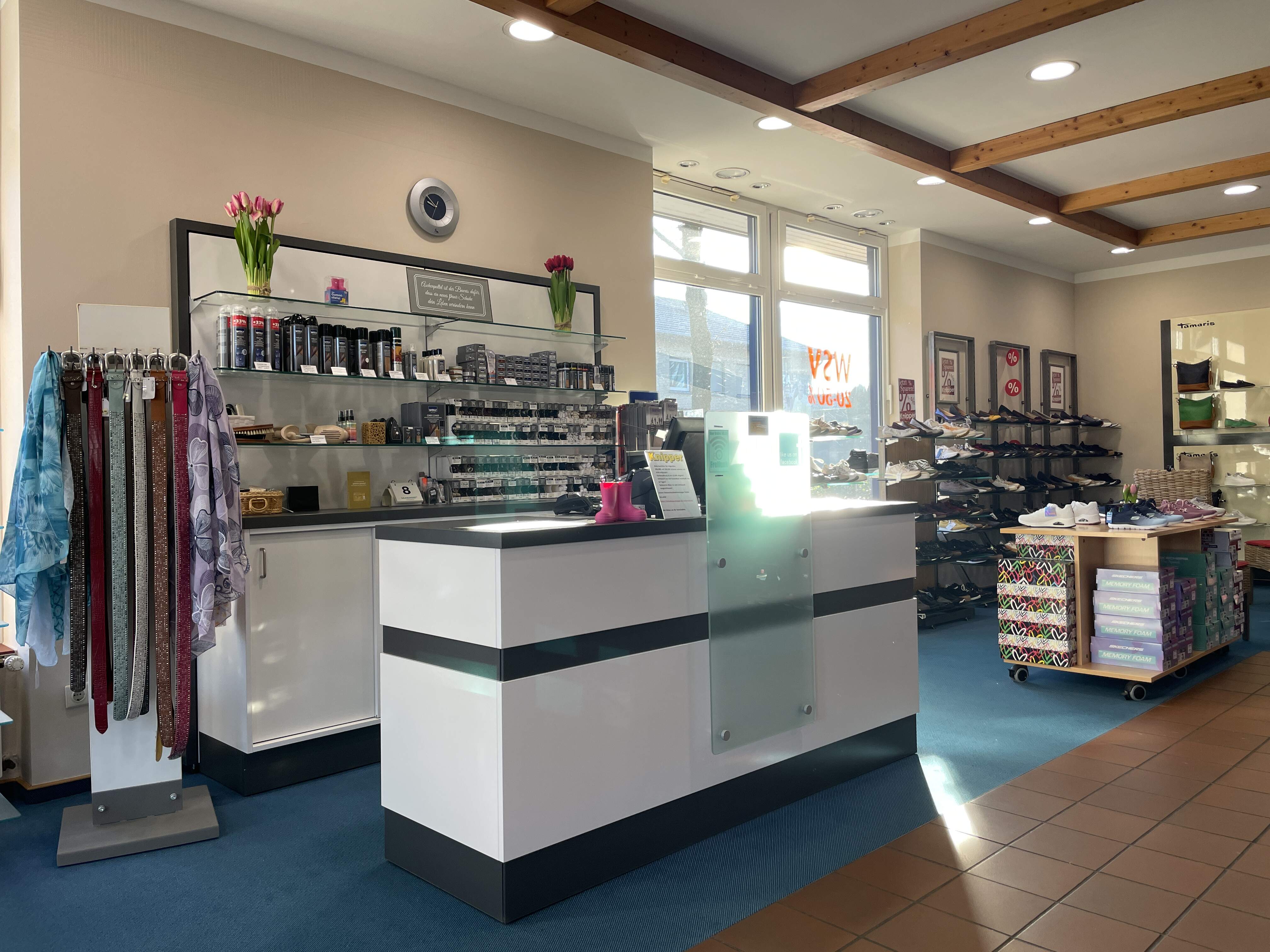 Schuhhaus Knipper (Hatten) Hatten