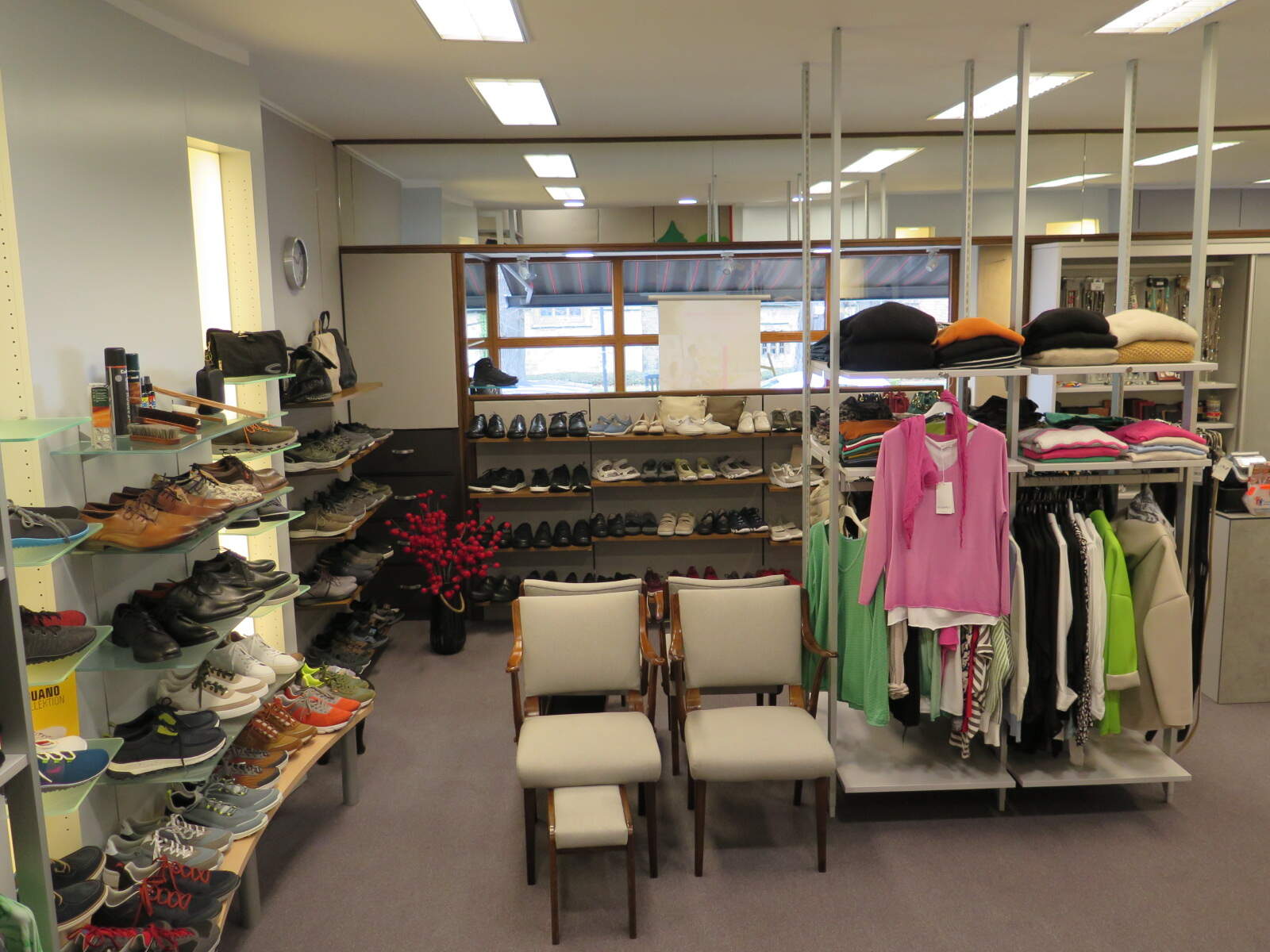 Schuhhaus Reineke (Nieheim) Nieheim