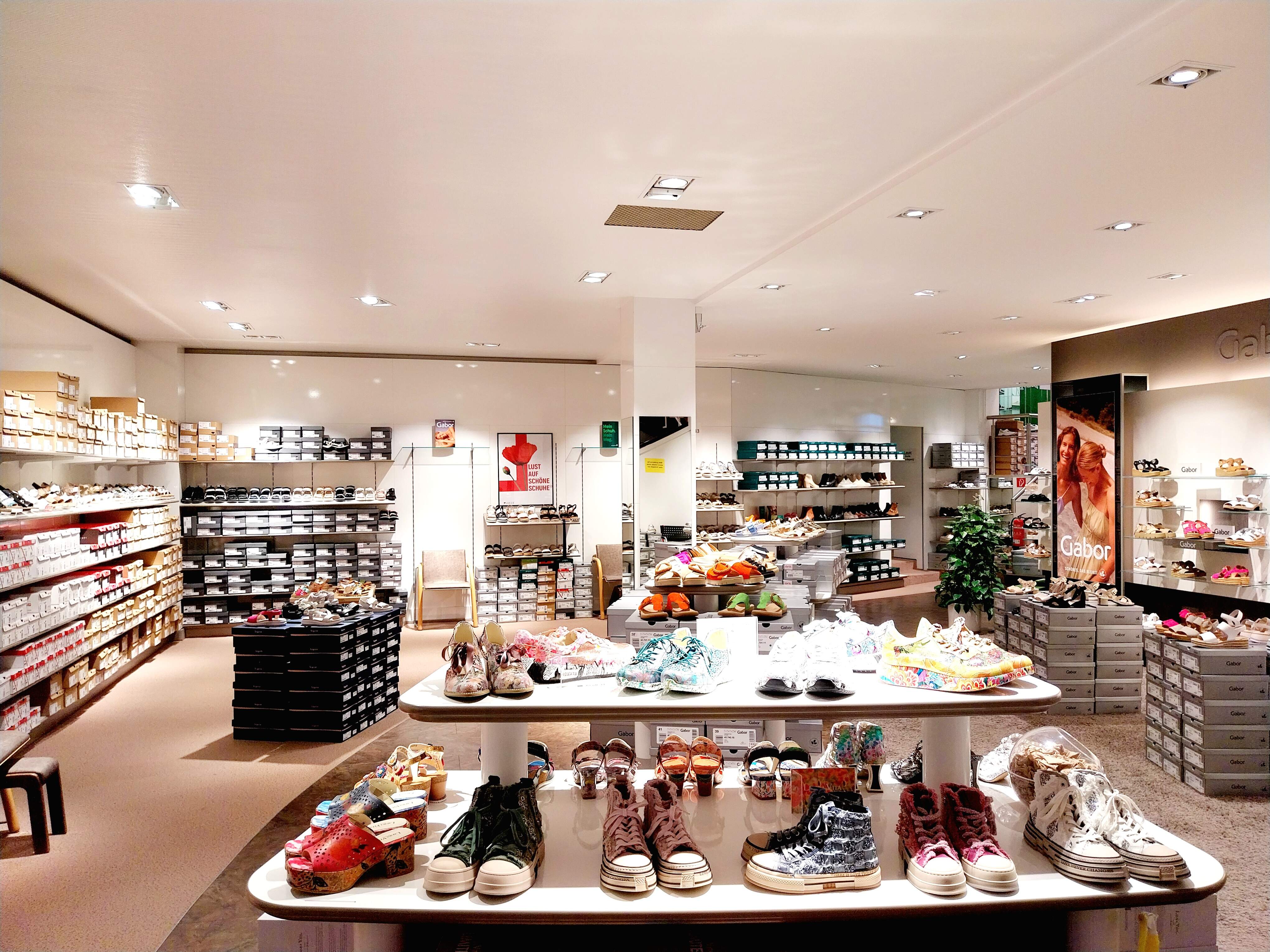 Schuhhaus Wüseke GmbH(Paderborn) Paderborn