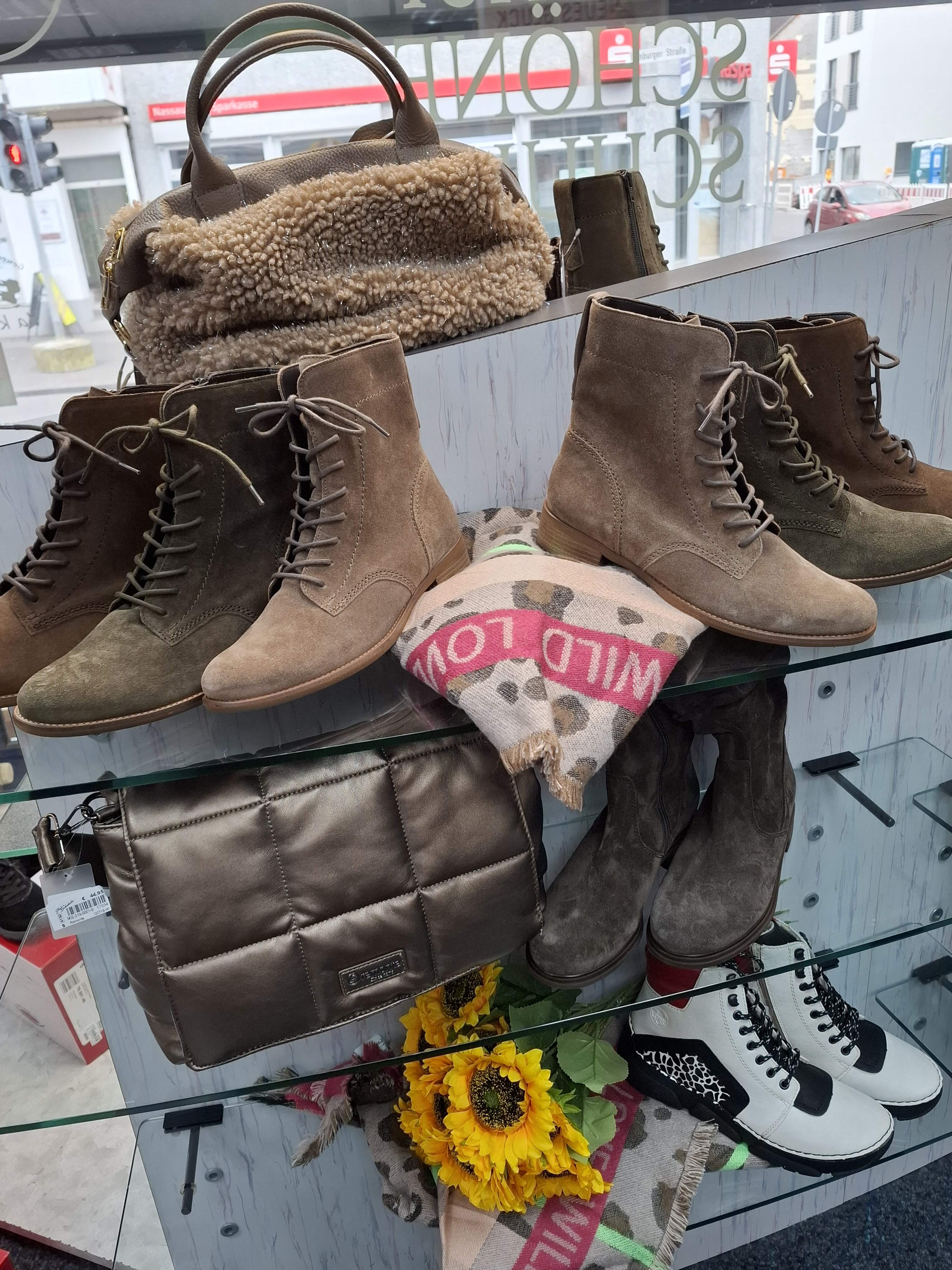 Pia's Schuhecke (Elz) Elz