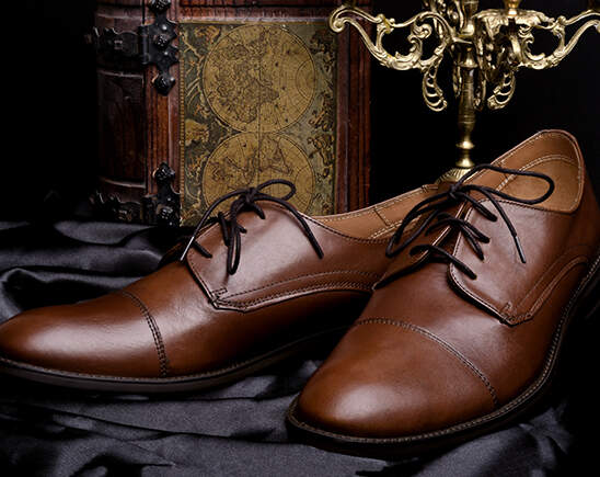 DunkleSchuhe.jpg