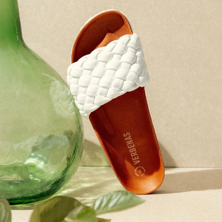 neuheiten square 2.jpg