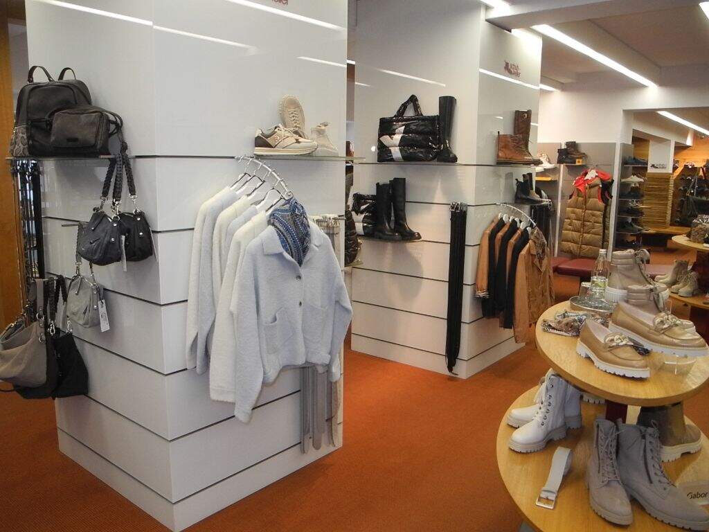 Schuh Heller Schmallen