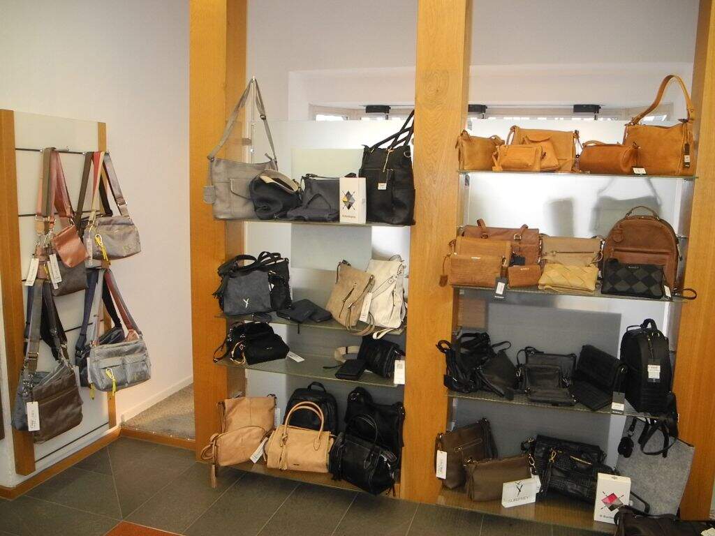 Schuh Heller Schmallen