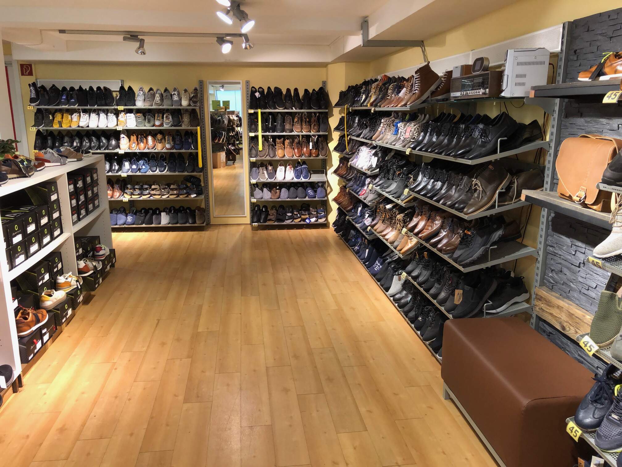 Schuhhaus am Riesen Miltenberg