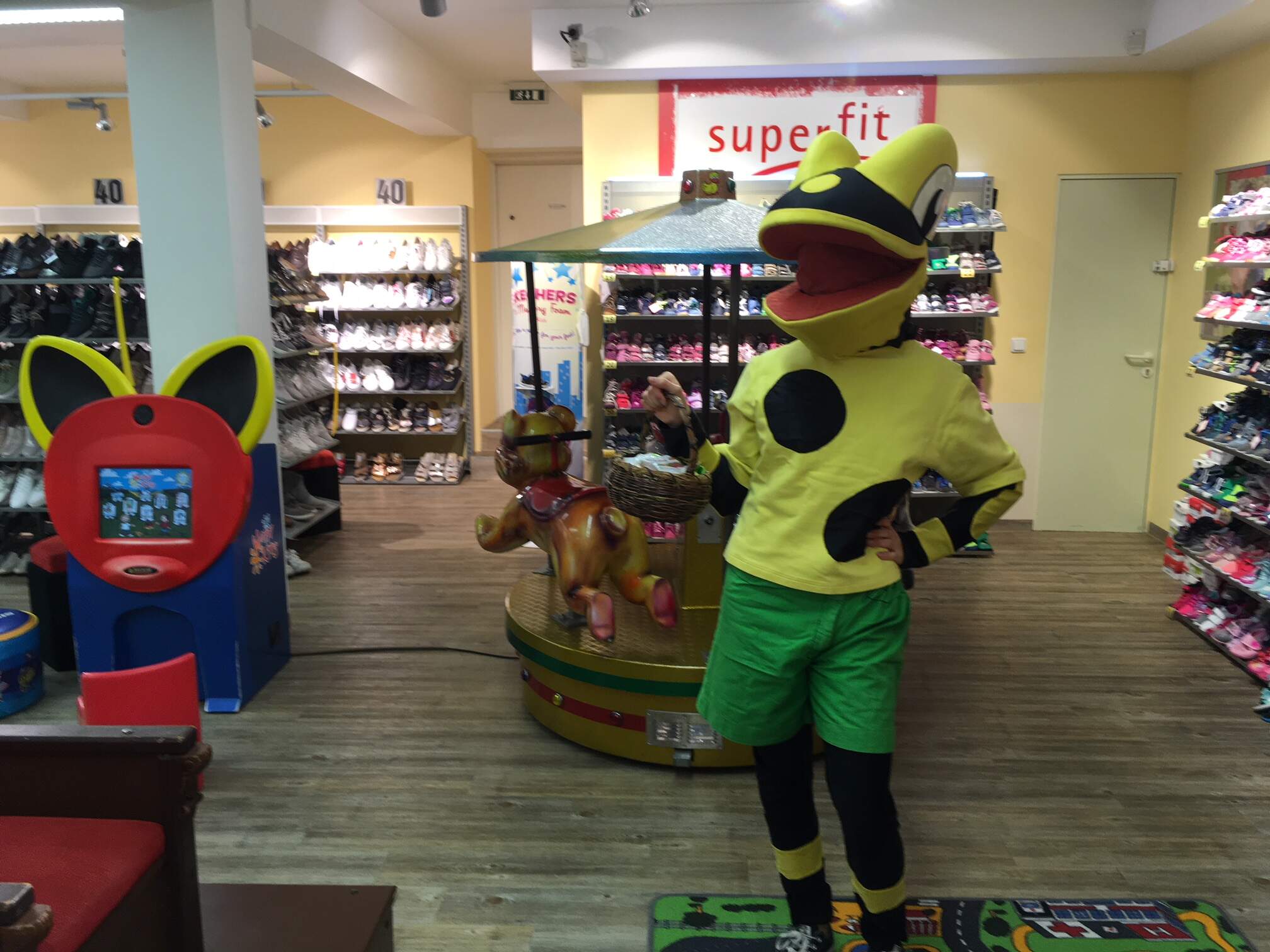 Schuhhaus am Riesen Miltenberg