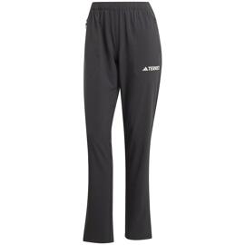 Hosen adidas
