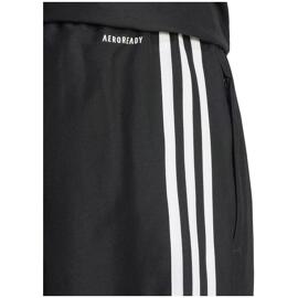Hosen adidas