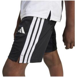 Shorts & Röcke adidas