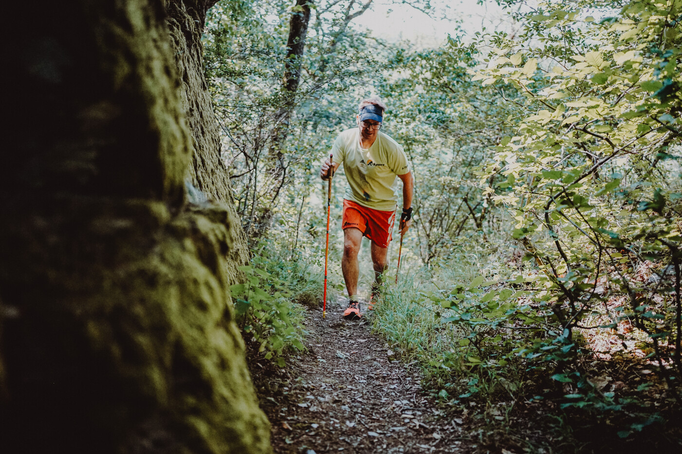 Versetzter Doppelstock Trailrunning