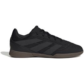 Hallenschuhe adidas