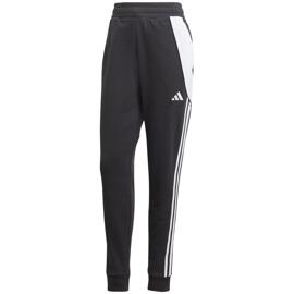 Hosen adidas